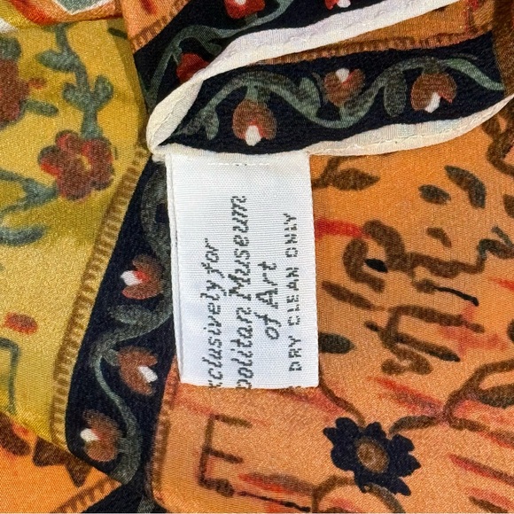 Vintage The Met Metropolitan Museum Of Art Long Silk Floral Scarf - Picture 4 of 6